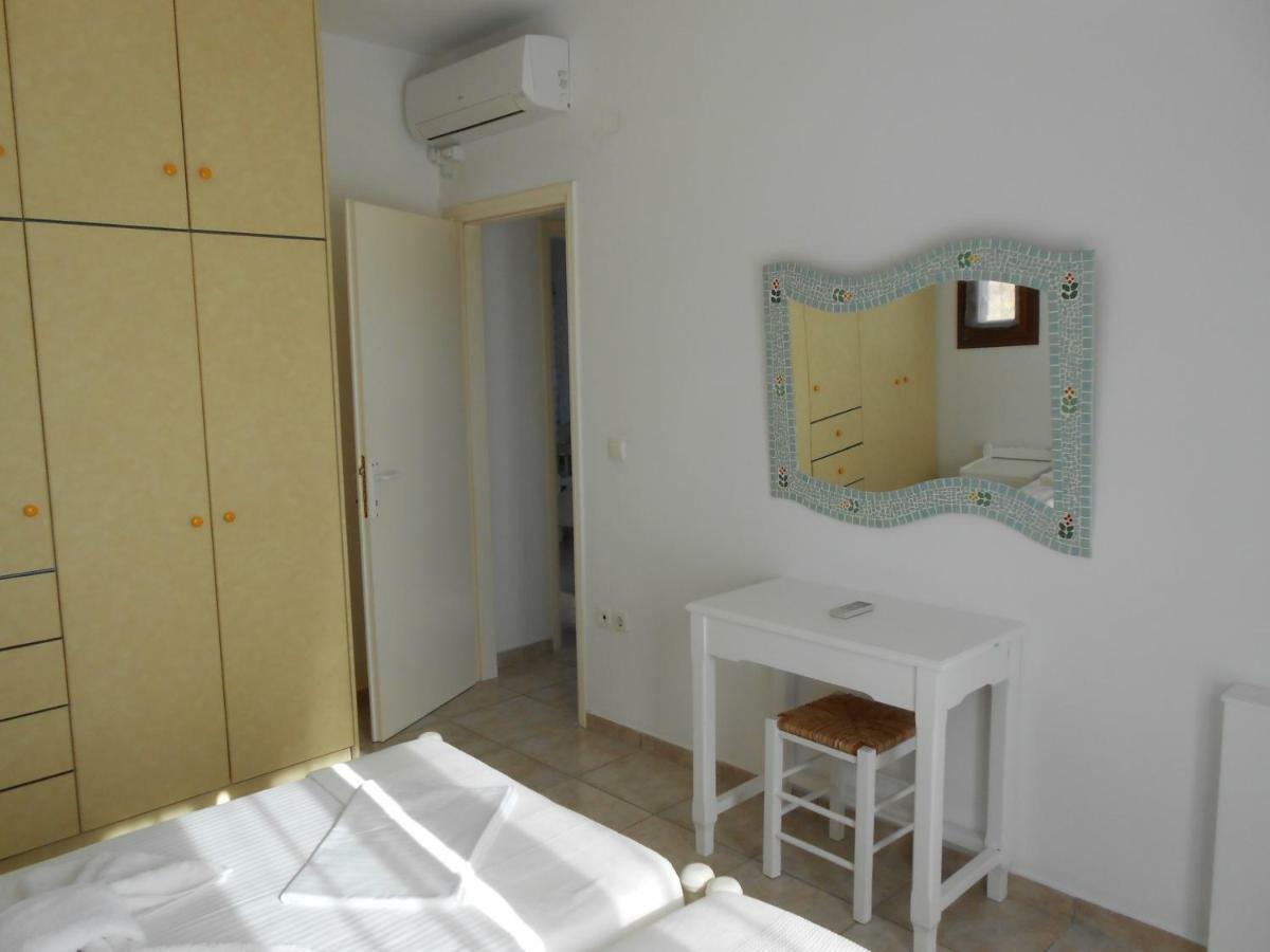 Apartments Márpissa Eksteriør bilde